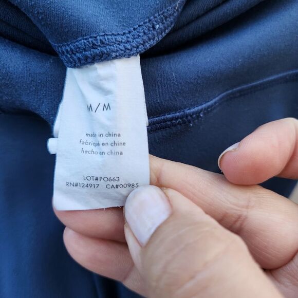 We wore what ruched butt leggings - Picture 6 of 8